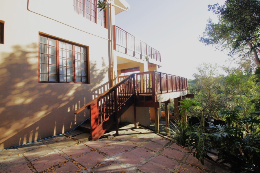 7 Bedroom Property for Sale in Noorsekloof Eastern Cape